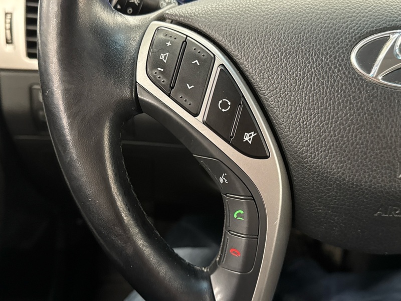 Hyundai i30 5d vaihtoauto