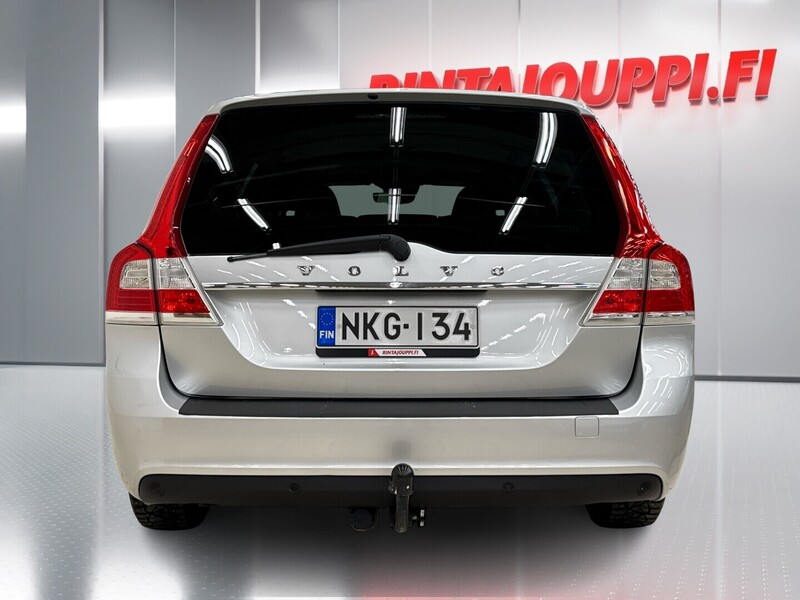 Volvo V70 vaihtoauto