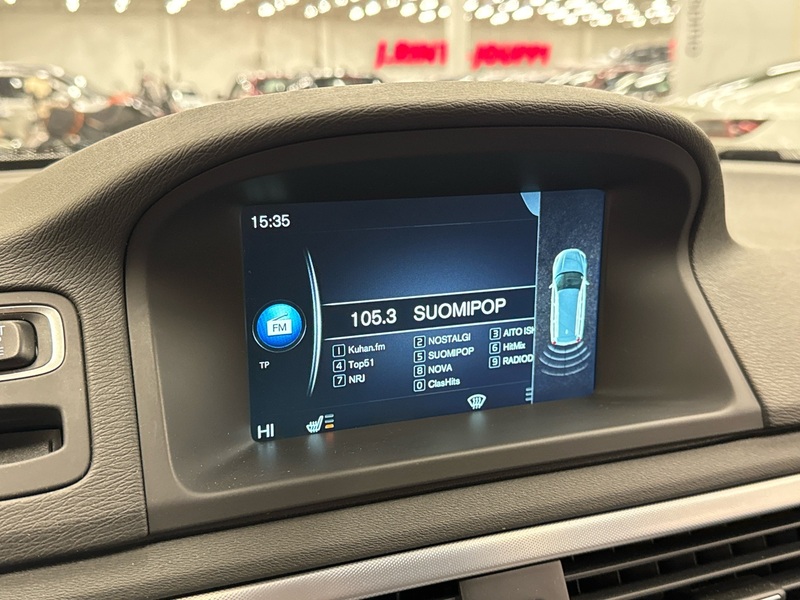 Volvo V70 vaihtoauto