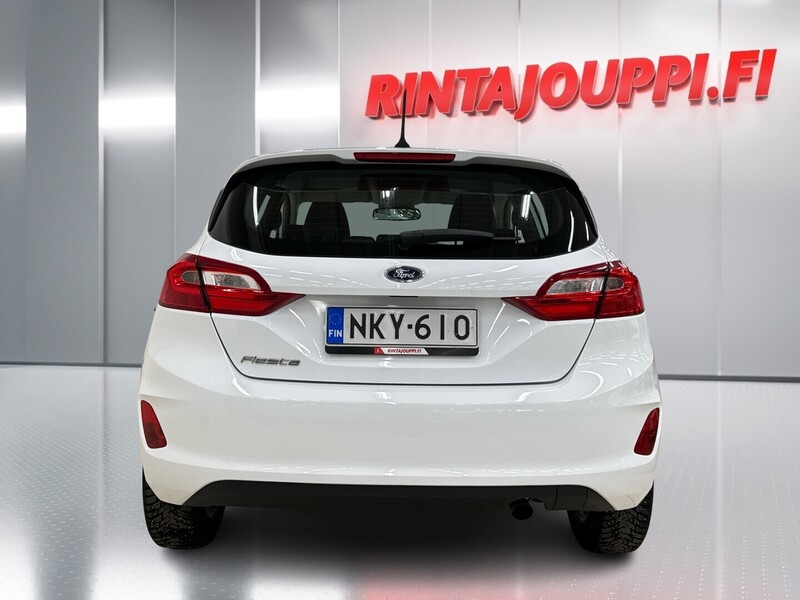 Ford Fiesta vaihtoauto