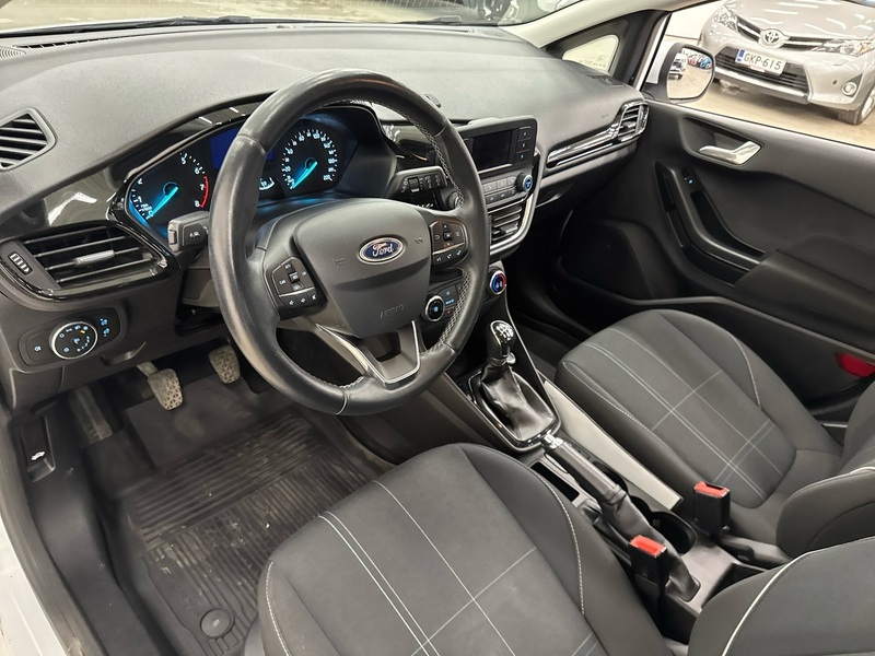 Ford Fiesta vaihtoauto