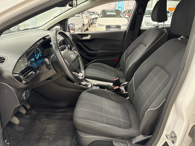 Ford Fiesta vaihtoauto