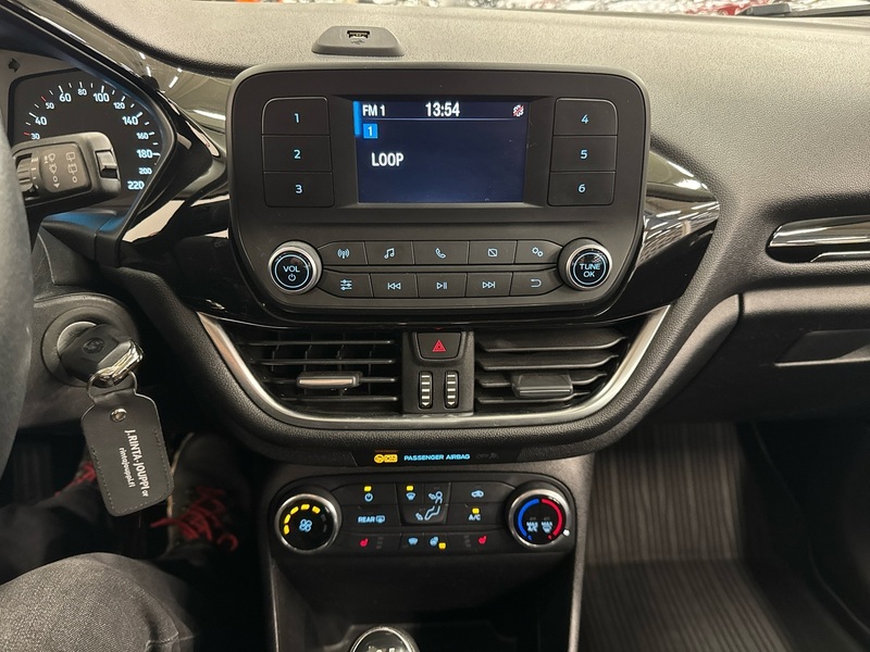 Ford Fiesta vaihtoauto