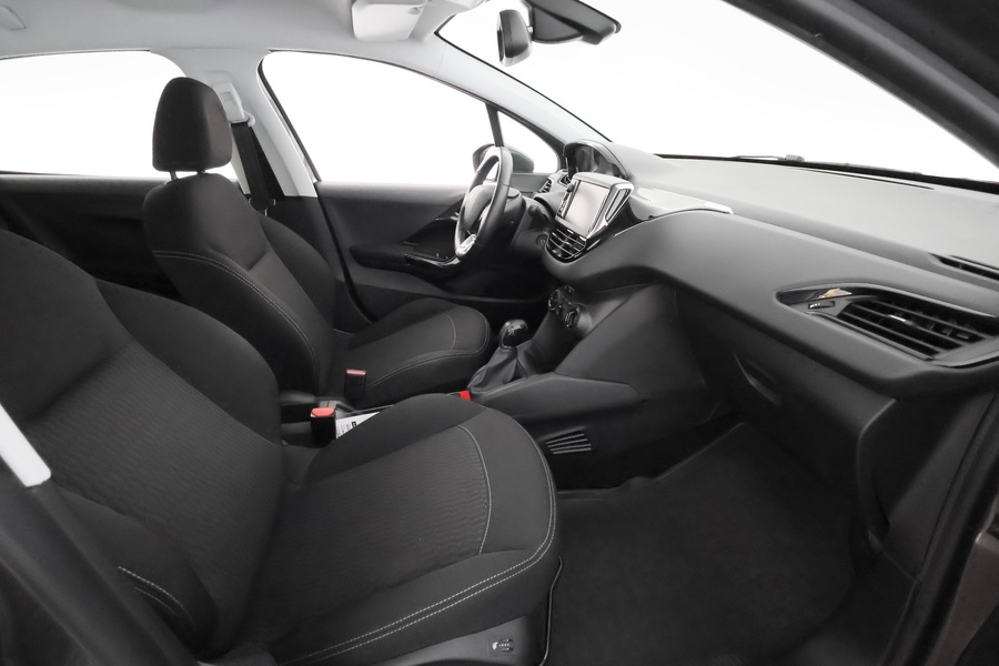 Peugeot 208 vaihtoauto