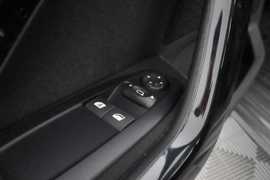 Peugeot 208 vaihtoauto