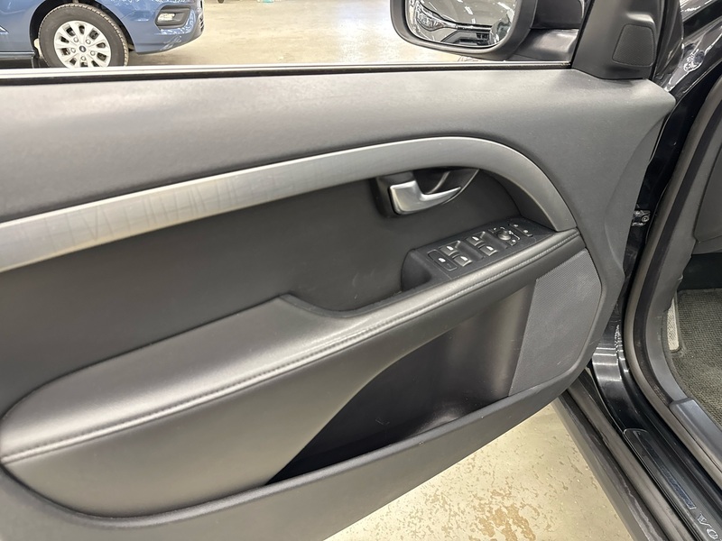 Volvo XC70 vaihtoauto