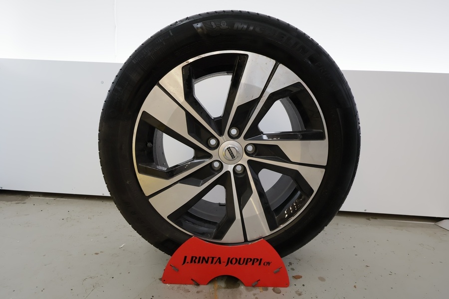 Volvo V60 Cross Country vaihtoauto