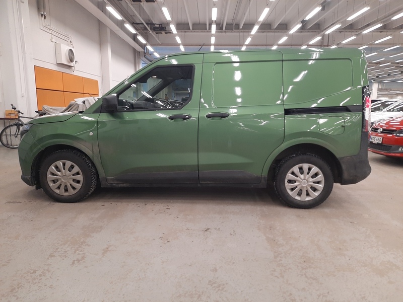 Ford Transit Courier vaihtoauto