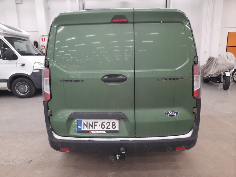 Ford Transit Courier vaihtoauto