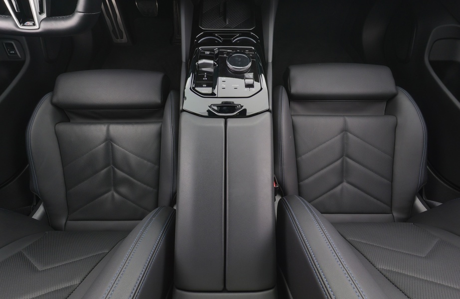 BMW i5 vaihtoauto