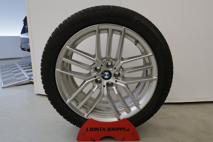 BMW i5 vaihtoauto