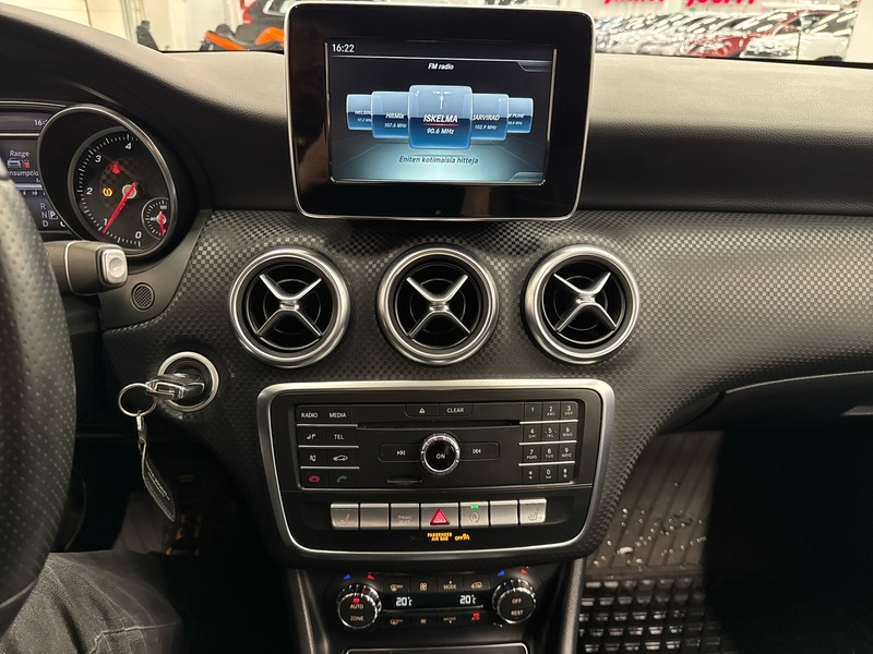 Mercedes-Benz A vaihtoauto