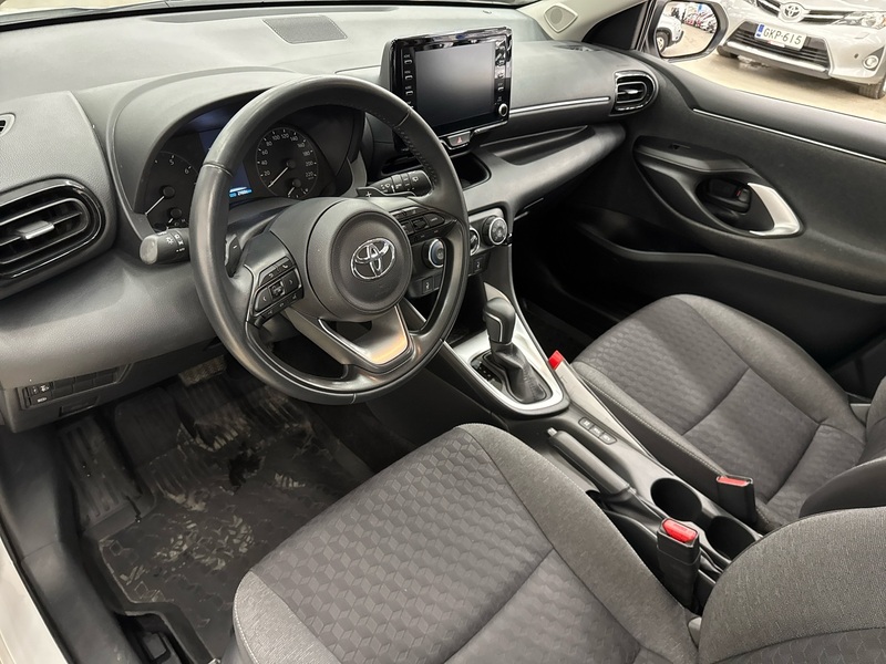 Toyota Yaris vaihtoauto