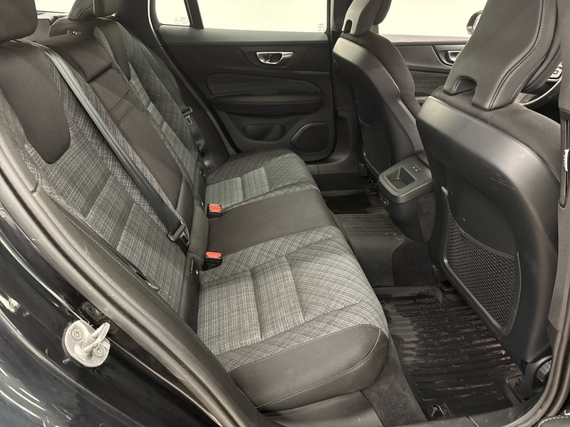 Volvo V60 Cross Country vaihtoauto