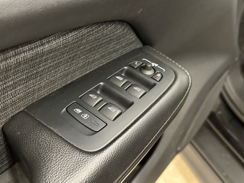 Volvo V60 Cross Country vaihtoauto