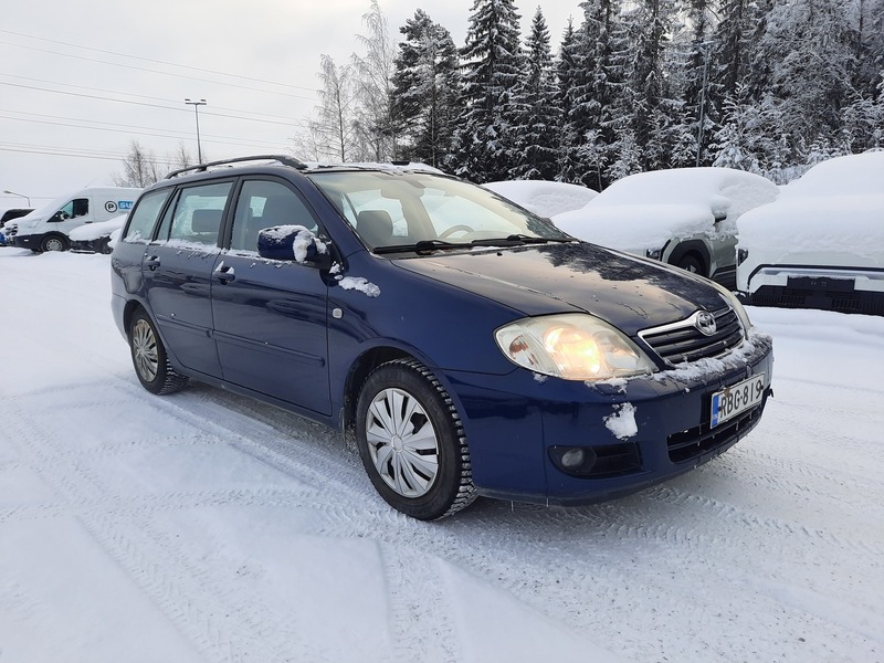 Toyota Corolla vaihtoauto