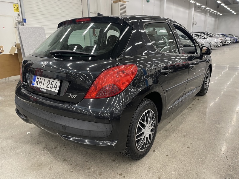 Peugeot 207 vaihtoauto