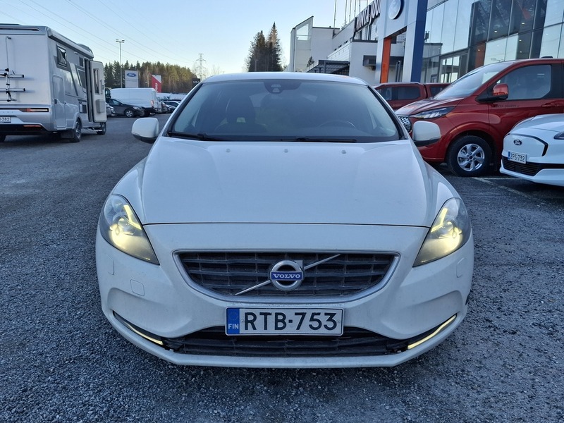 Volvo V40 vaihtoauto
