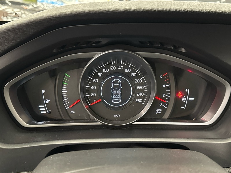 Volvo V40 vaihtoauto