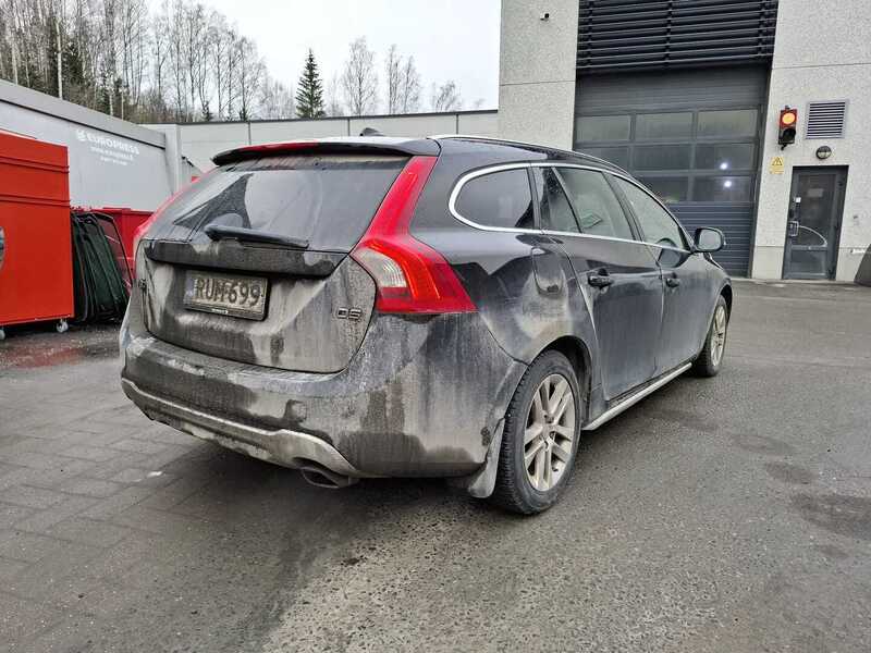 Volvo V60 vaihtoauto