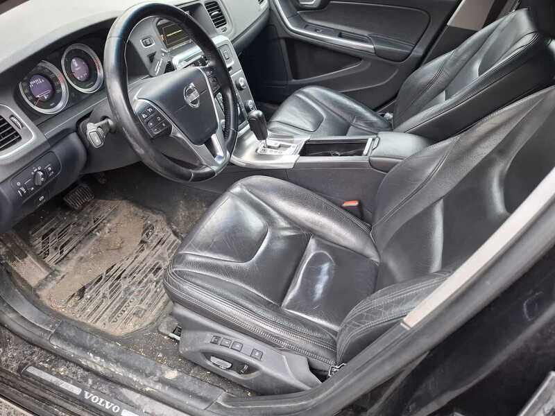 Volvo V60 vaihtoauto