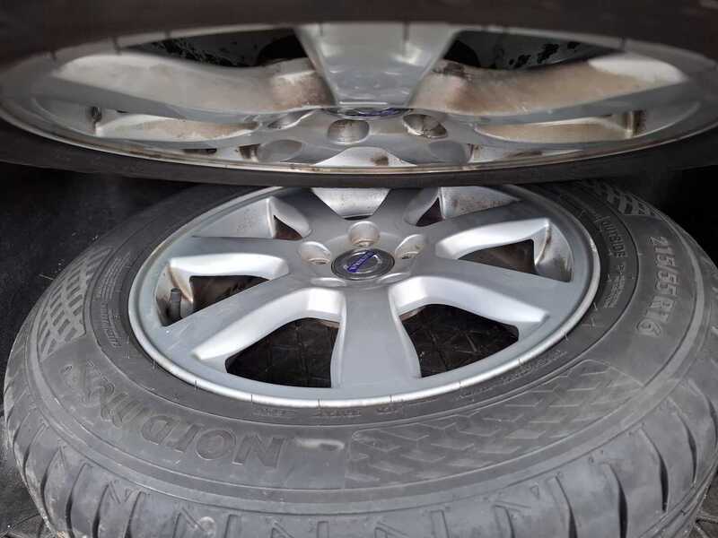 Volvo V60 vaihtoauto