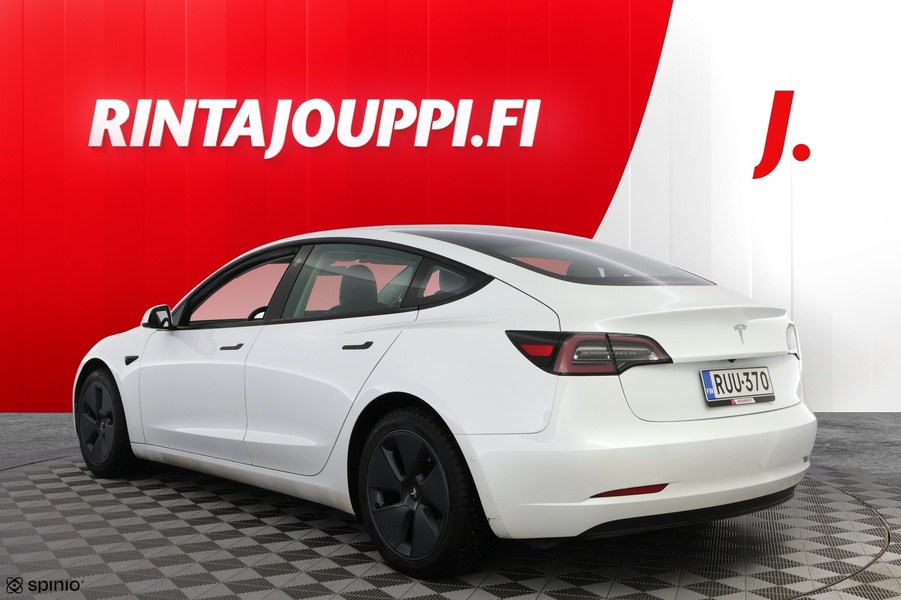 Tesla Model 3 vaihtoauto