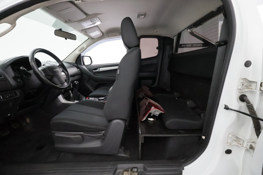 Isuzu D-Max vaihtoauto