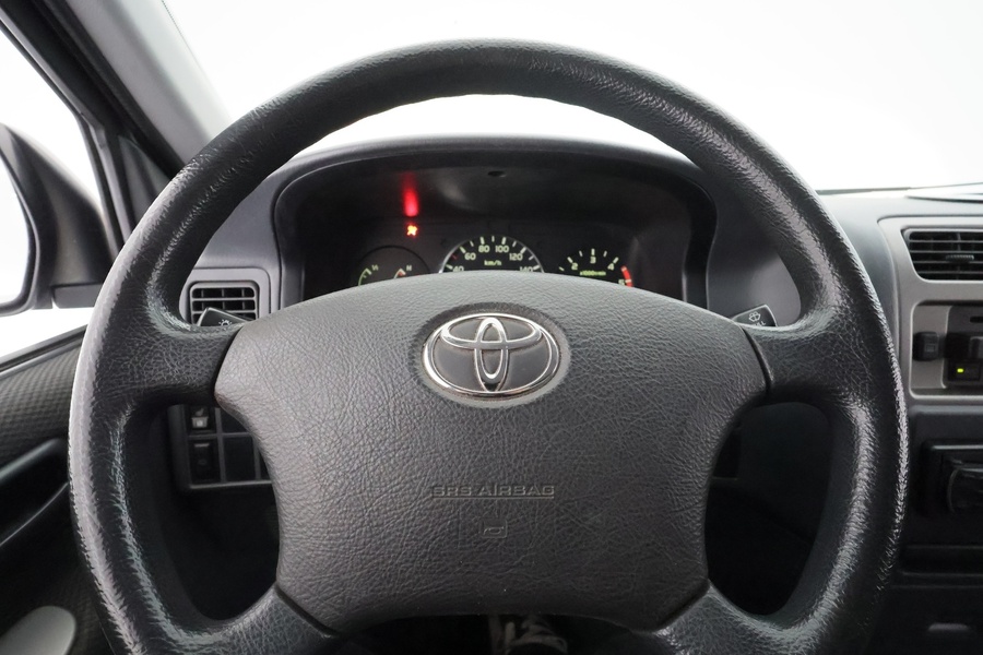 Toyota Hiace vaihtoauto