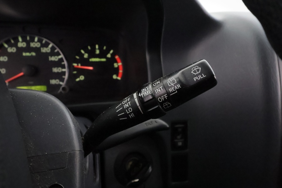 Toyota Hiace vaihtoauto