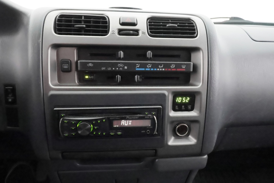 Toyota Hiace vaihtoauto