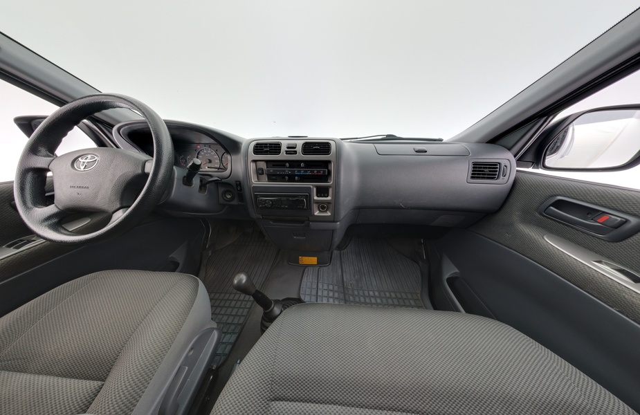 Toyota Hiace vaihtoauto