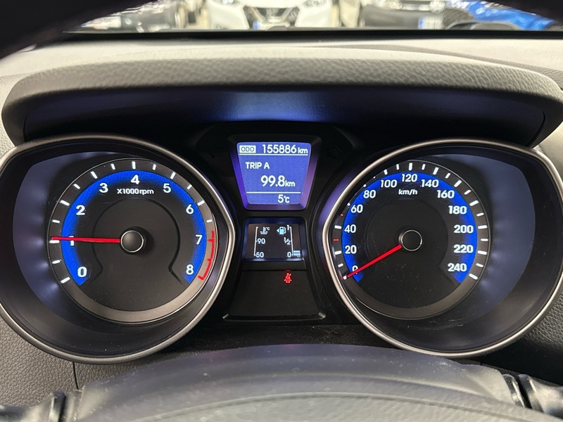 Hyundai i30 5d vaihtoauto