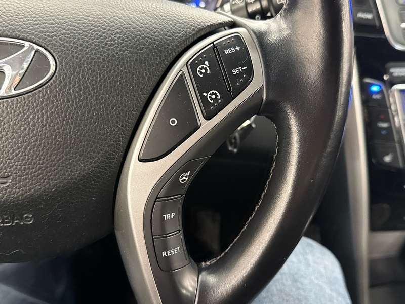 Hyundai i30 5d vaihtoauto