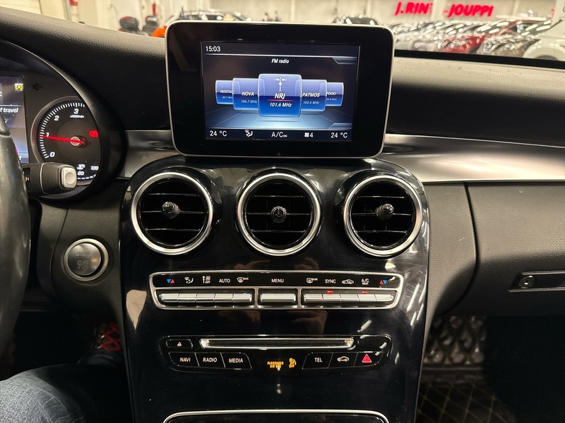 Mercedes-Benz C vaihtoauto