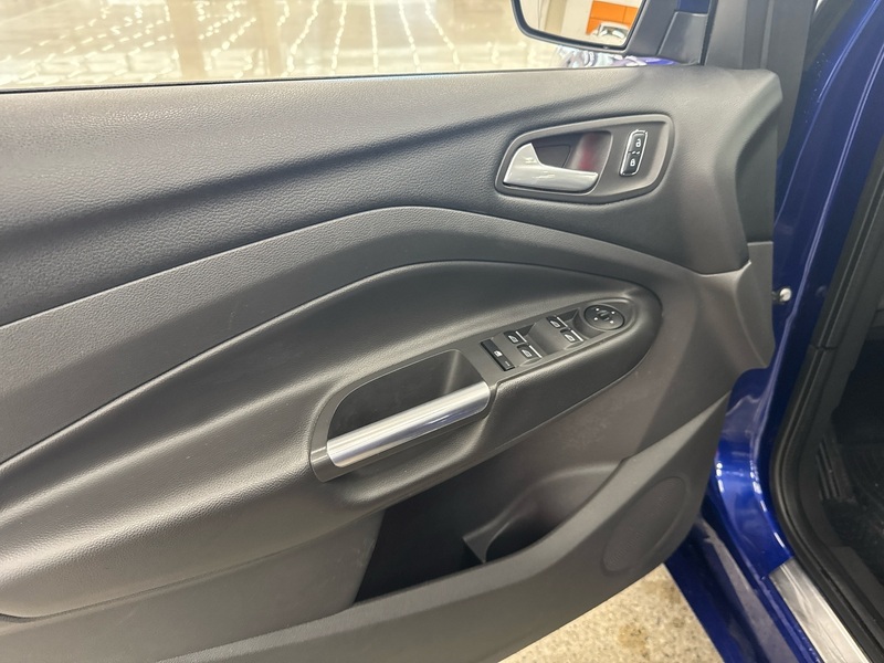 Ford Kuga vaihtoauto