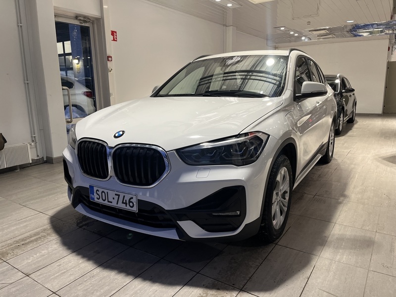 BMW X1 vaihtoauto