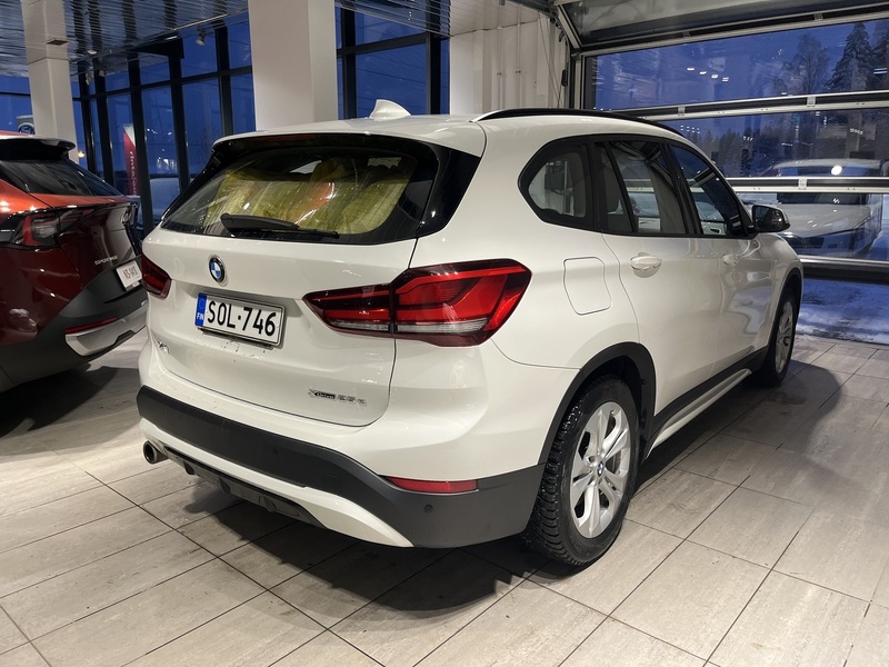 BMW X1 vaihtoauto