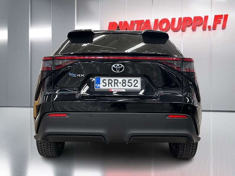 Toyota bZ4X vaihtoauto