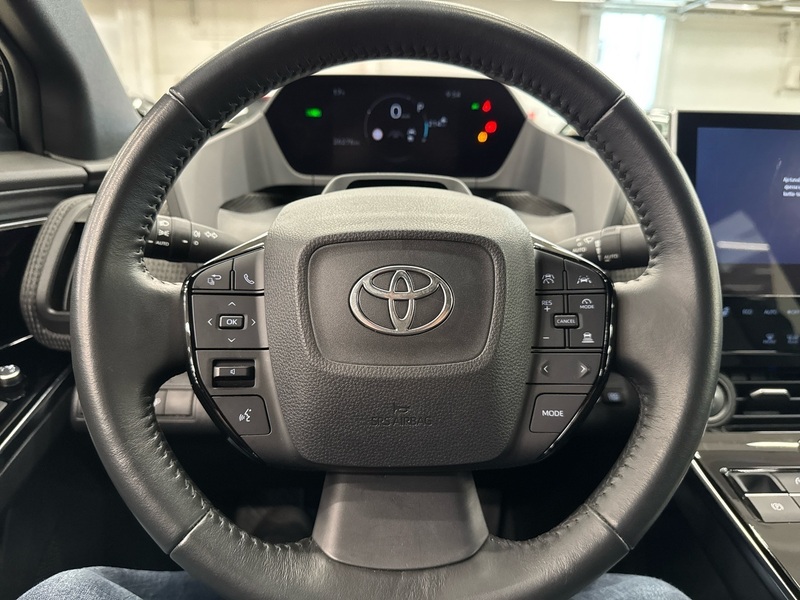 Toyota bZ4X vaihtoauto