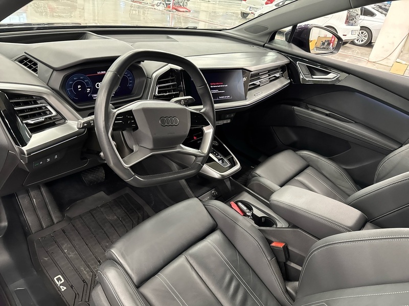 Audi Q4 e-tron vaihtoauto