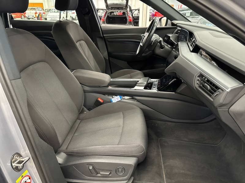 Audi e-tron vaihtoauto