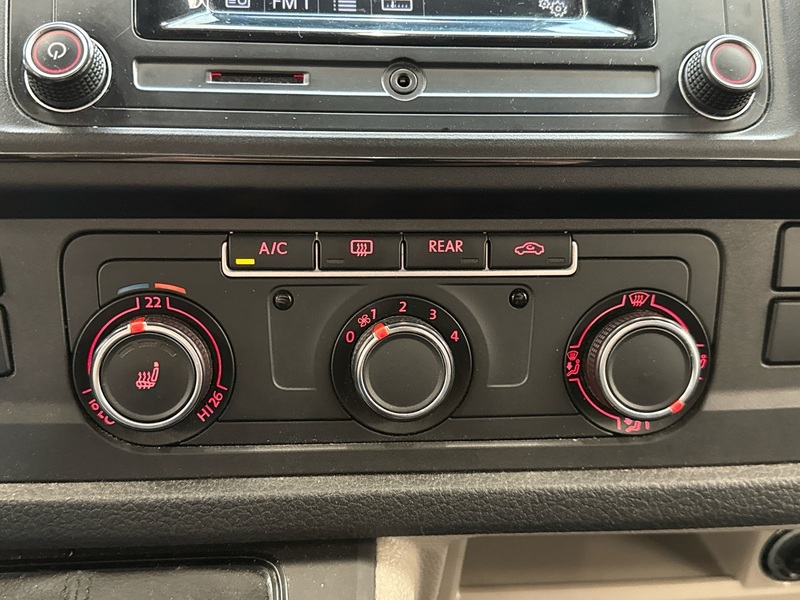 Volkswagen Caravelle vaihtoauto