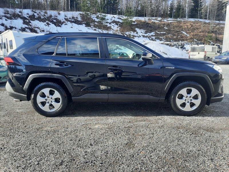 Toyota RAV4 vaihtoauto