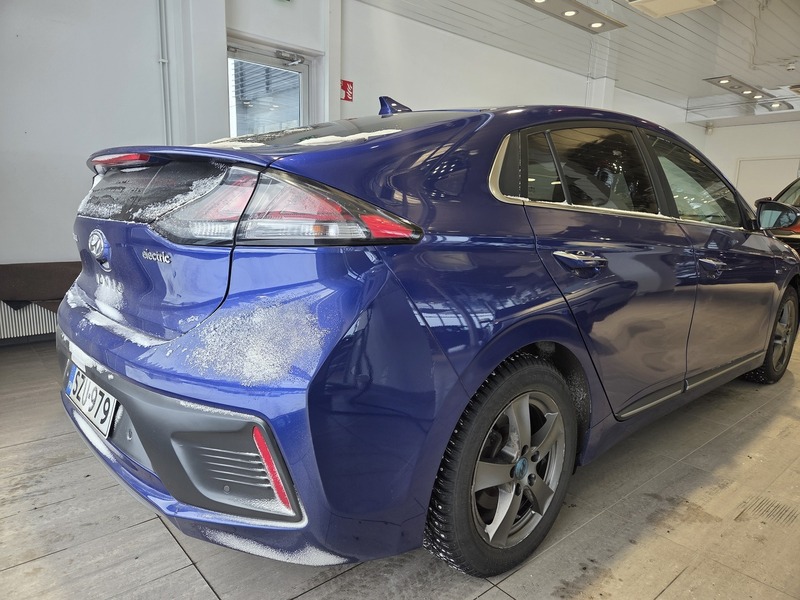 Hyundai IONIQ electric vaihtoauto