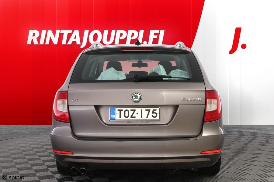 Skoda Superb vaihtoauto