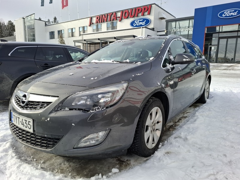 Opel Astra vaihtoauto