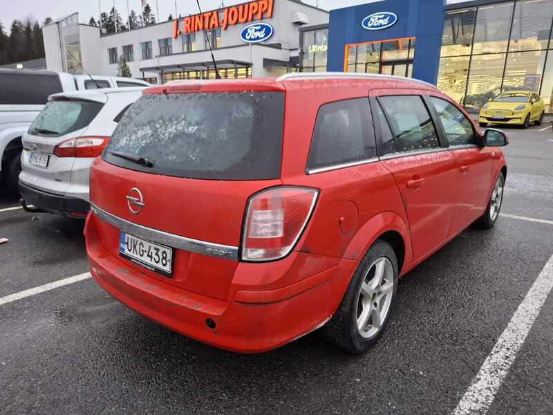 Opel Astra vaihtoauto