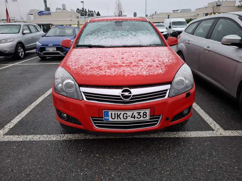 Opel Astra vaihtoauto