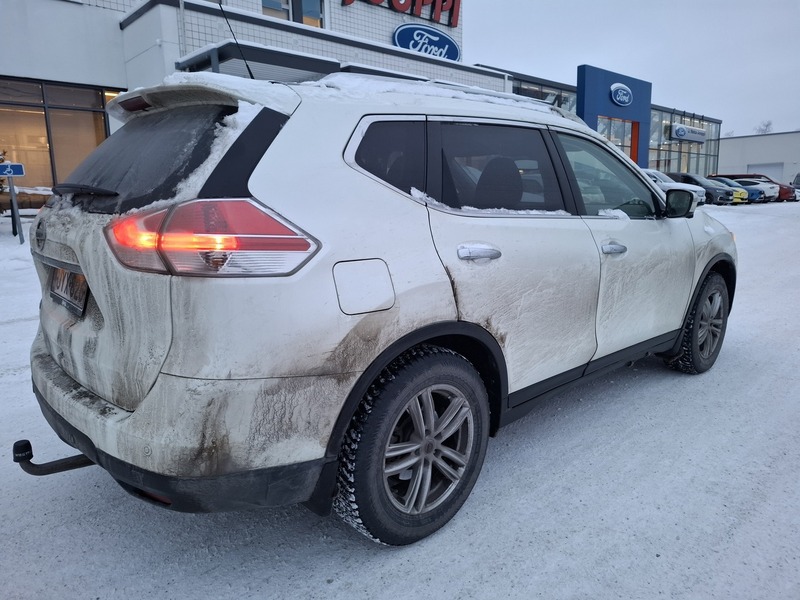 Nissan X-Trail vaihtoauto